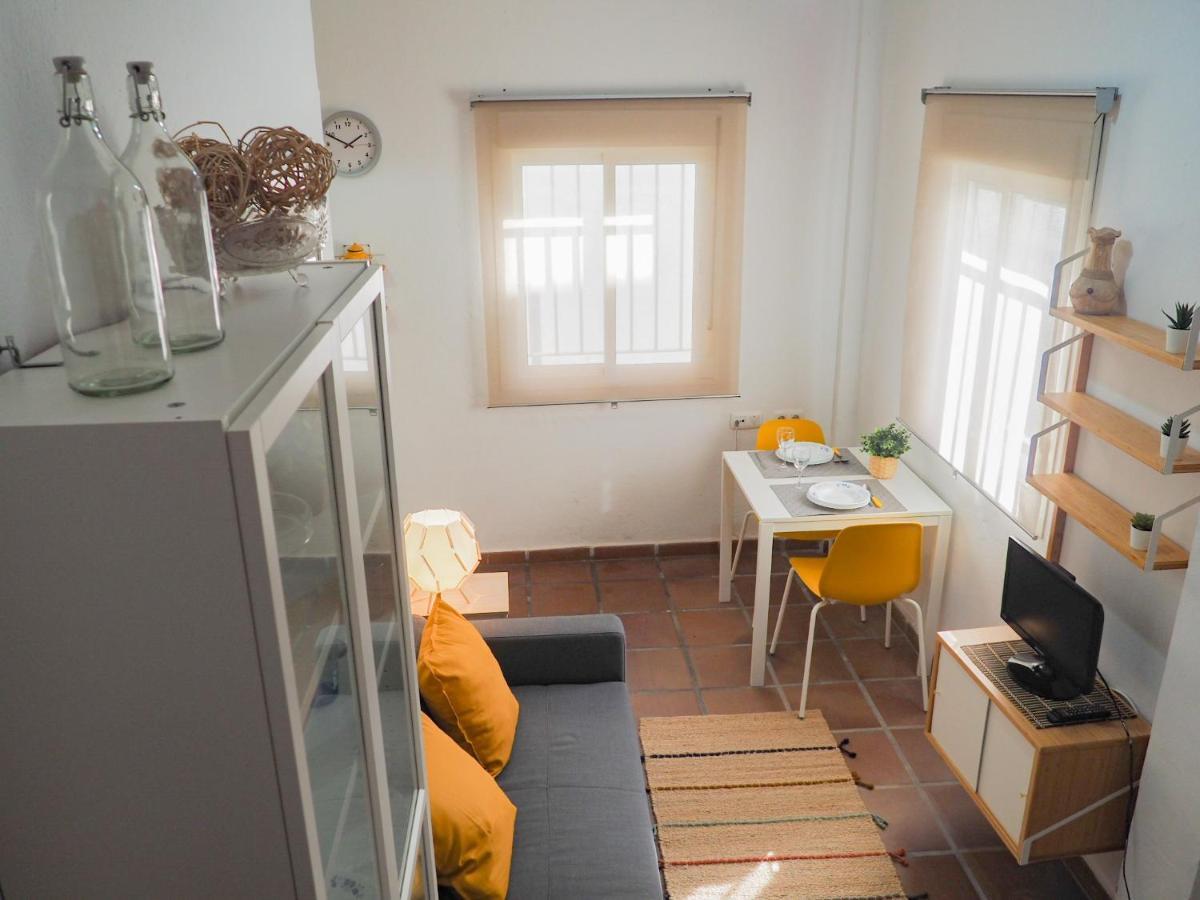 Conilplus Apartment Azucena I (Adults Only) โกนิล เด ลาฟรอนเตรา ภายนอก รูปภาพ